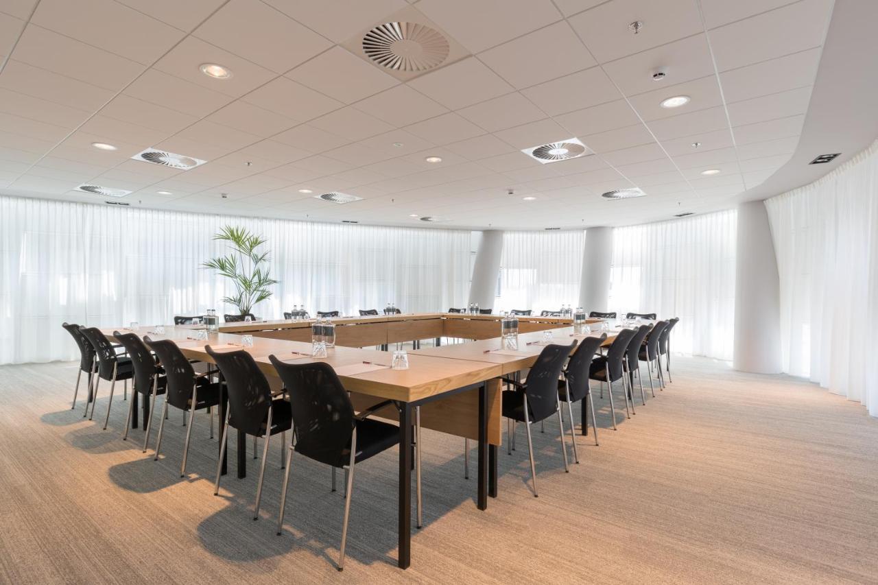 Crowne Plaza Utrecht - Central Station By Ihg Exterior photo