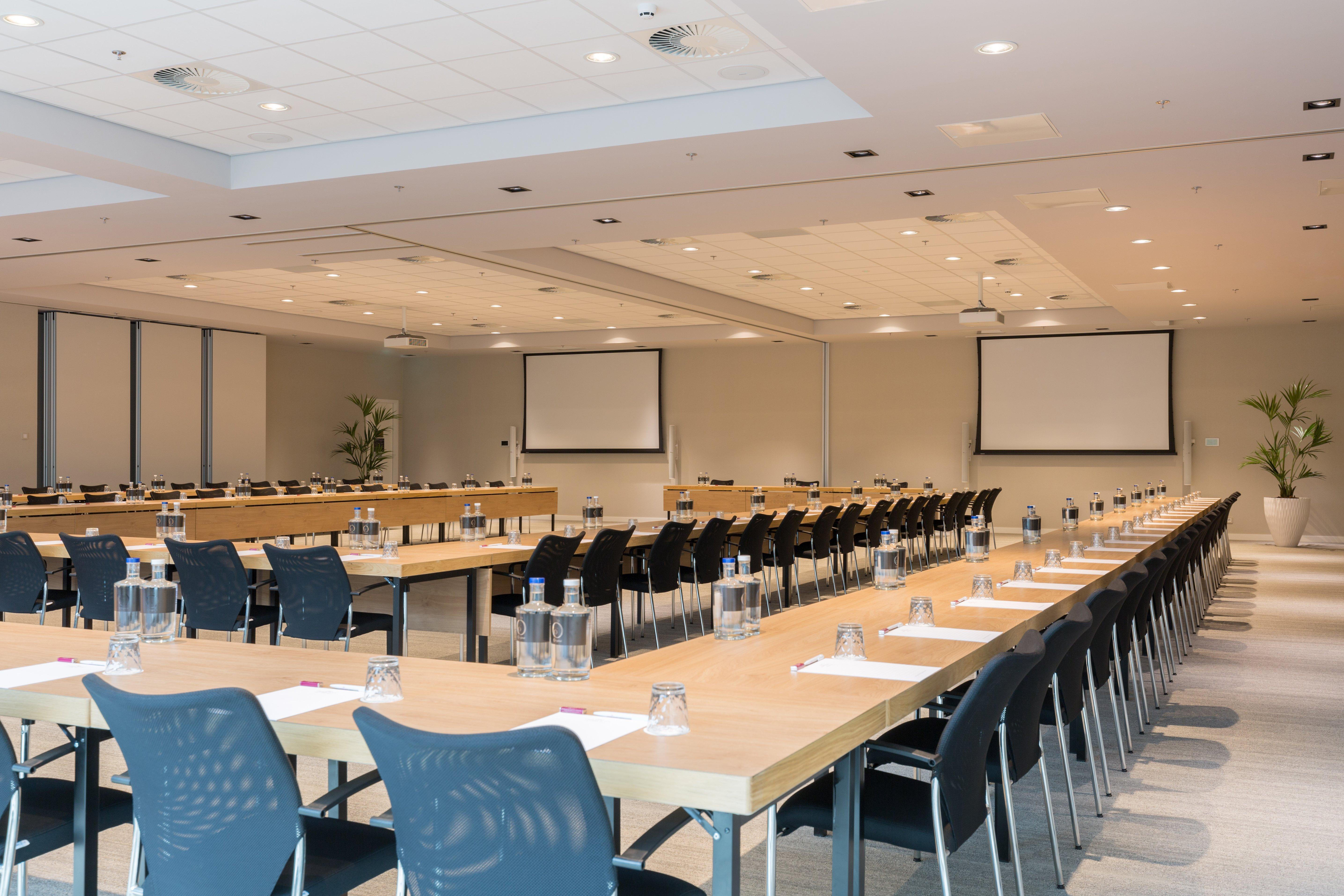 Crowne Plaza Utrecht - Central Station By Ihg Exterior photo