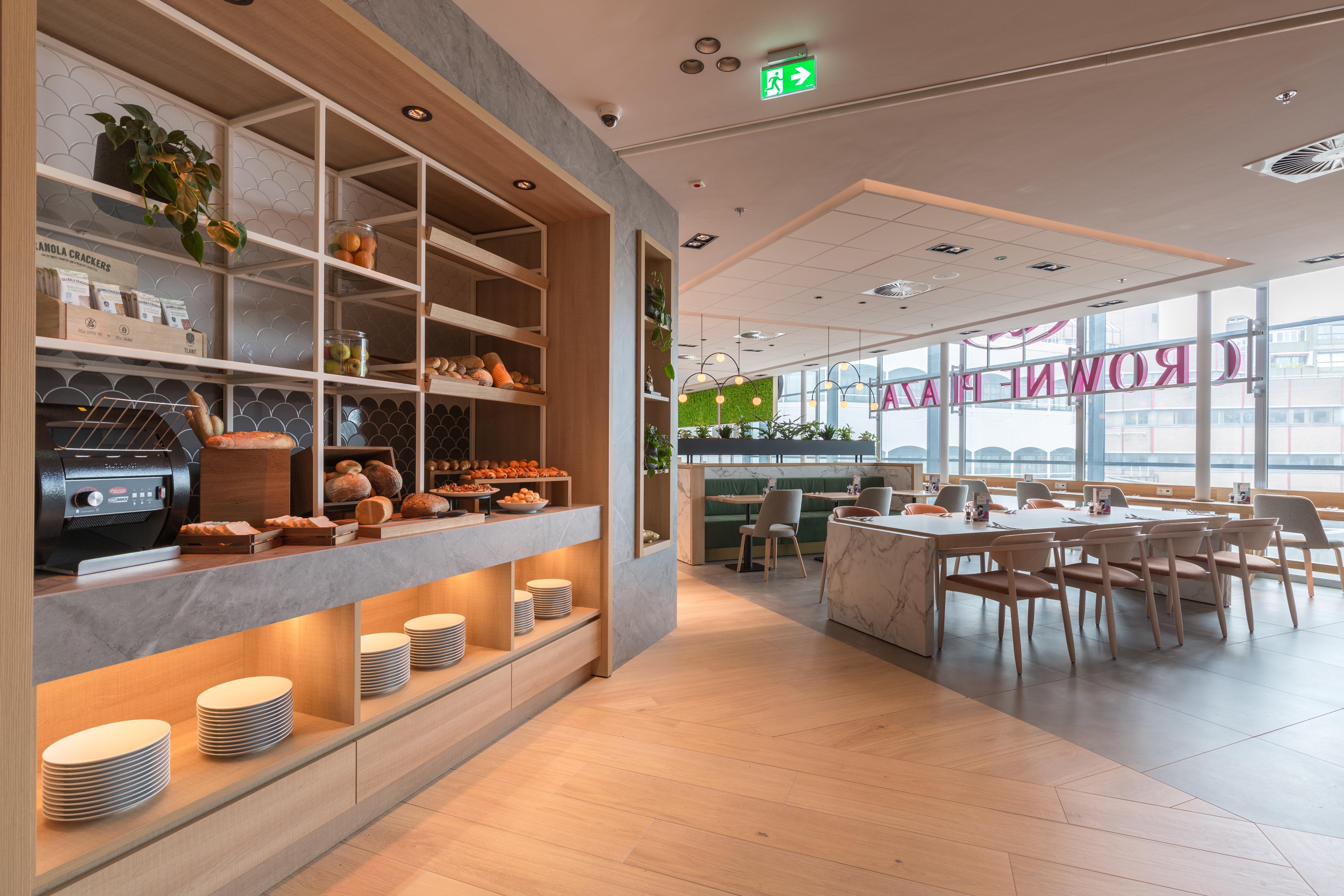 Crowne Plaza Utrecht - Central Station By Ihg Exterior photo