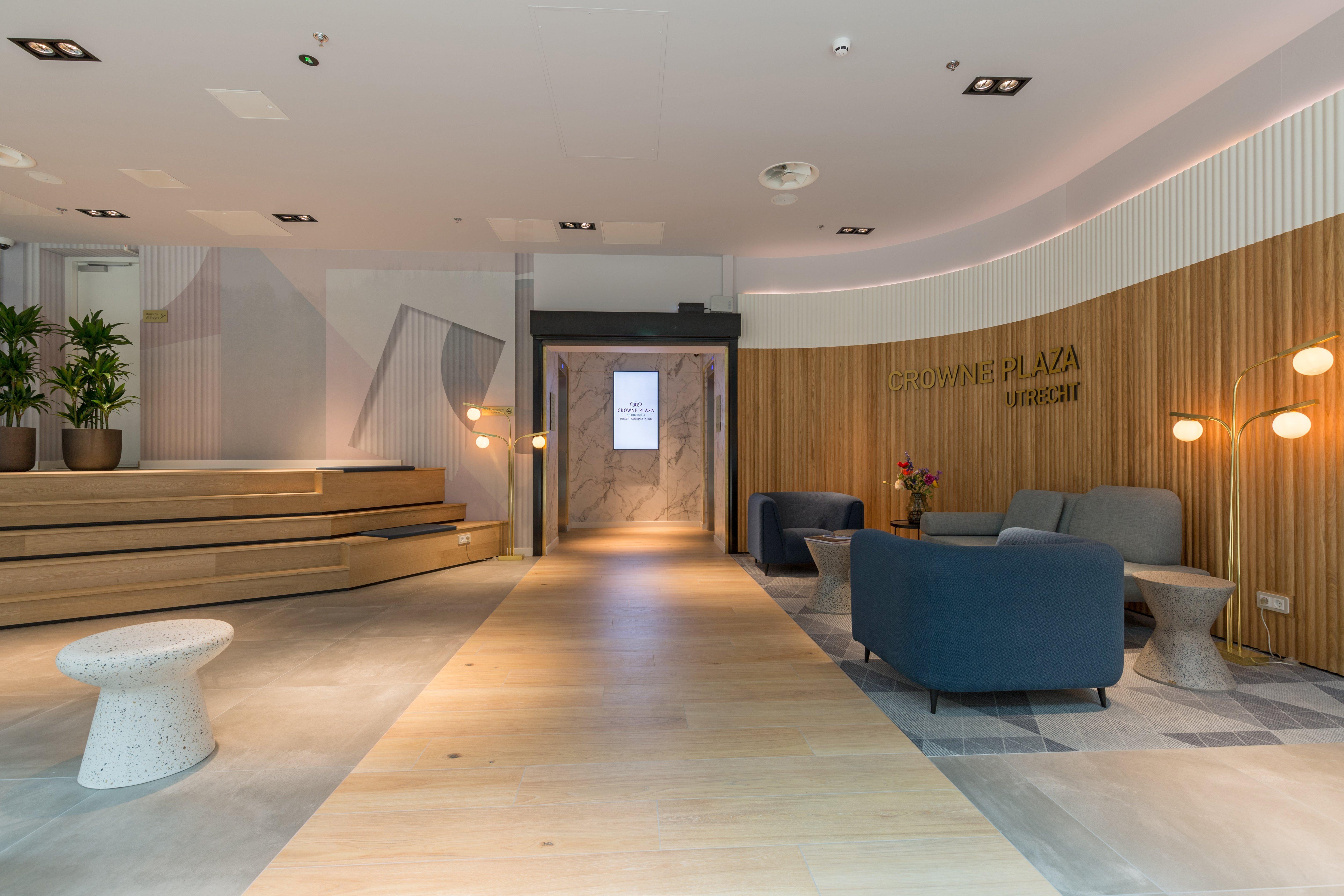 Crowne Plaza Utrecht - Central Station By Ihg Exterior photo