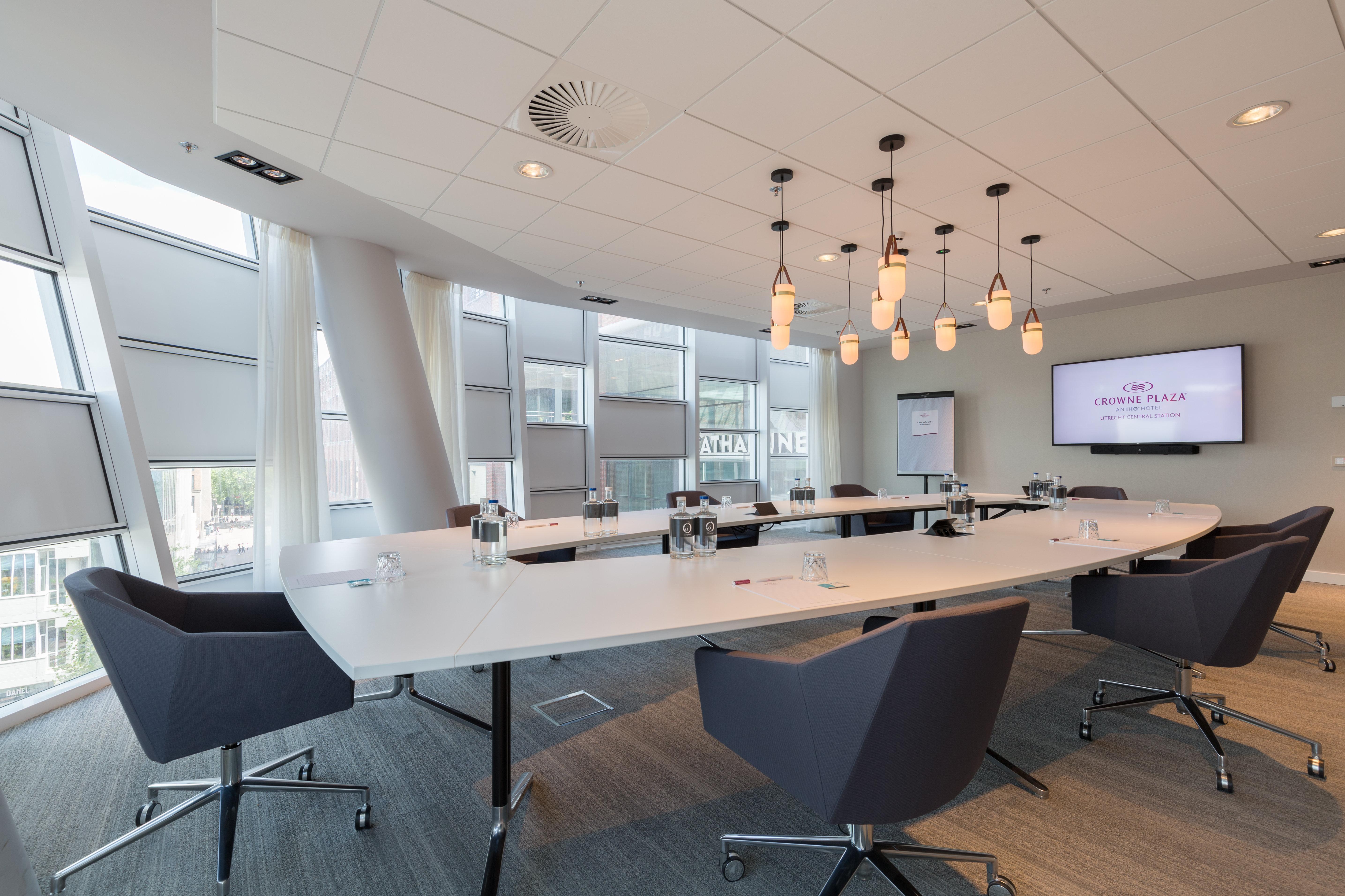 Crowne Plaza Utrecht - Central Station By Ihg Exterior photo